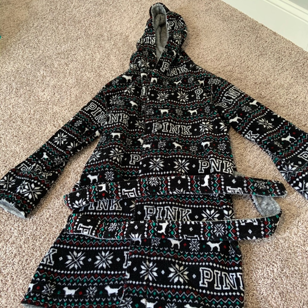 PINK Victoria’s Secret bathrobe xsmall